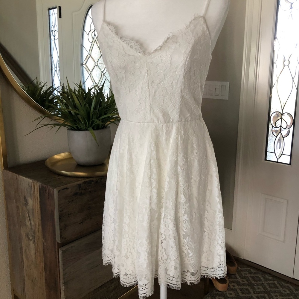 NWOT TRIXXI White Lace Dress
